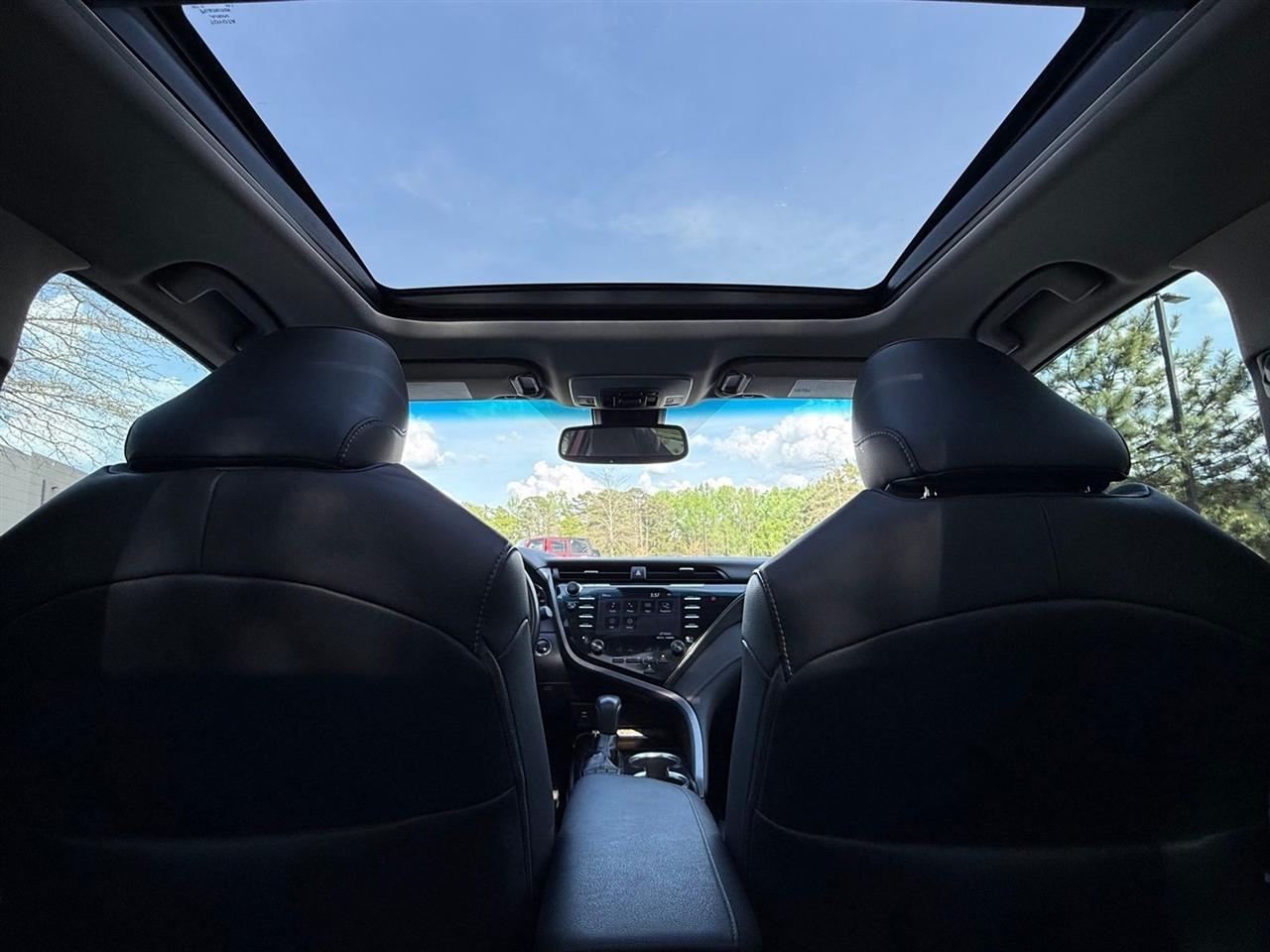 Toyota Camry  2019