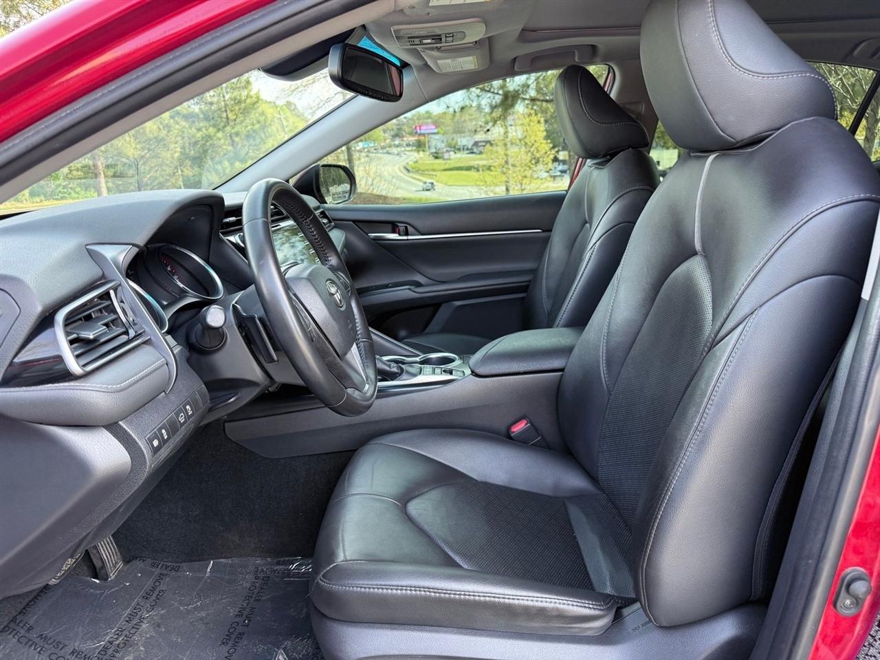 Toyota Camry  2019