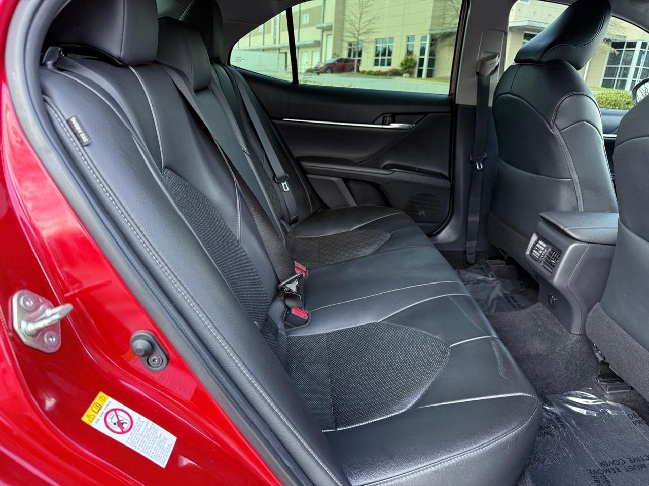 Toyota Camry  2019