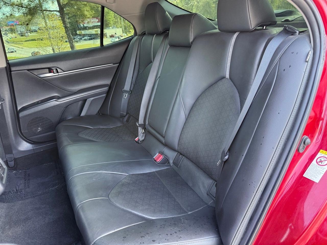Toyota Camry  2019