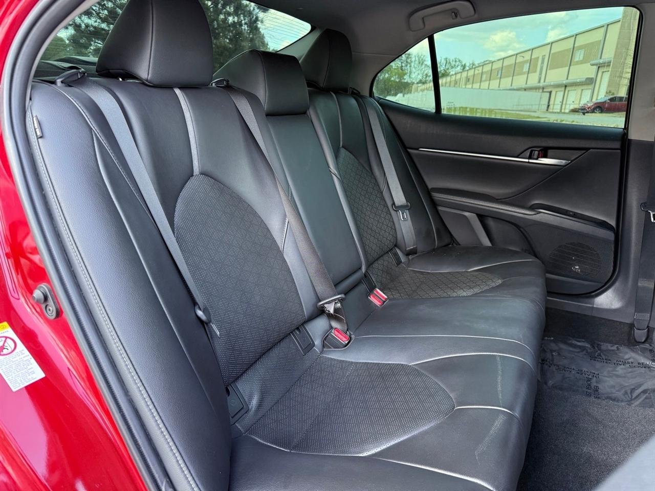 Toyota Camry  2019