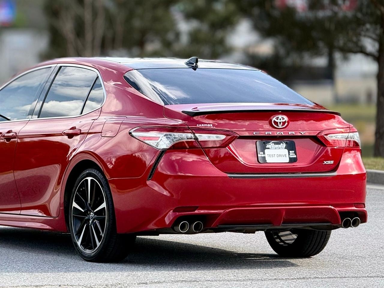 Toyota Camry  2019