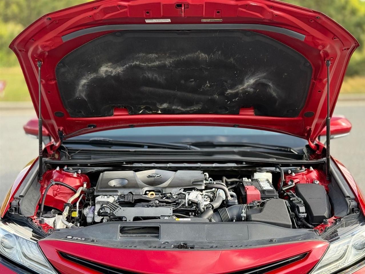 Toyota Camry  2019