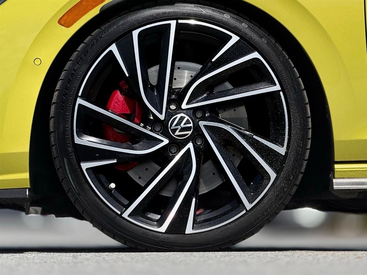Volkswagen Golf GTI  2022