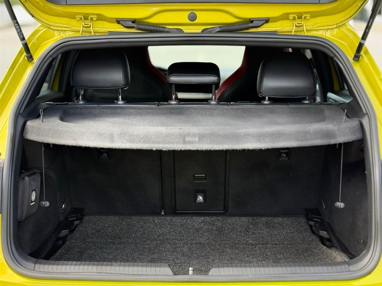 Volkswagen Golf GTI  2022