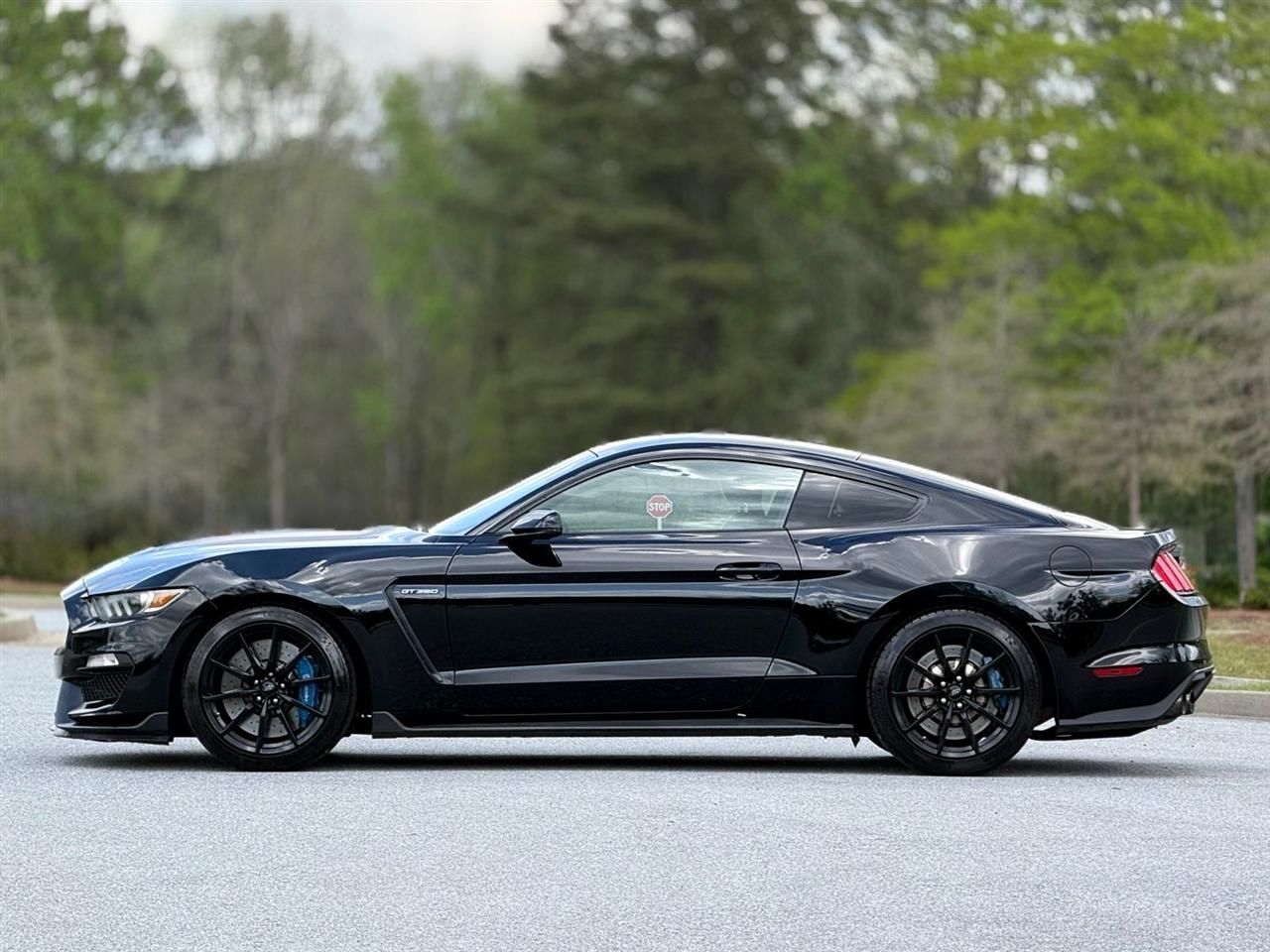 Ford Mustang  2016