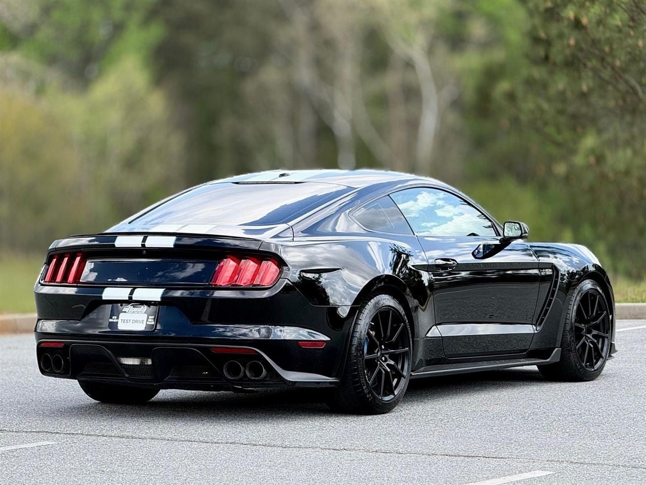 Ford Mustang  2016
