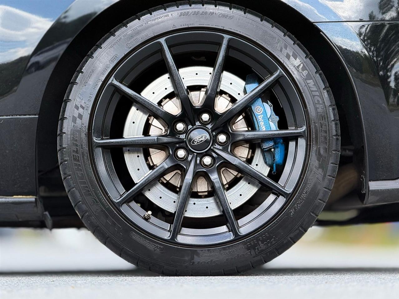 Ford Mustang  2016