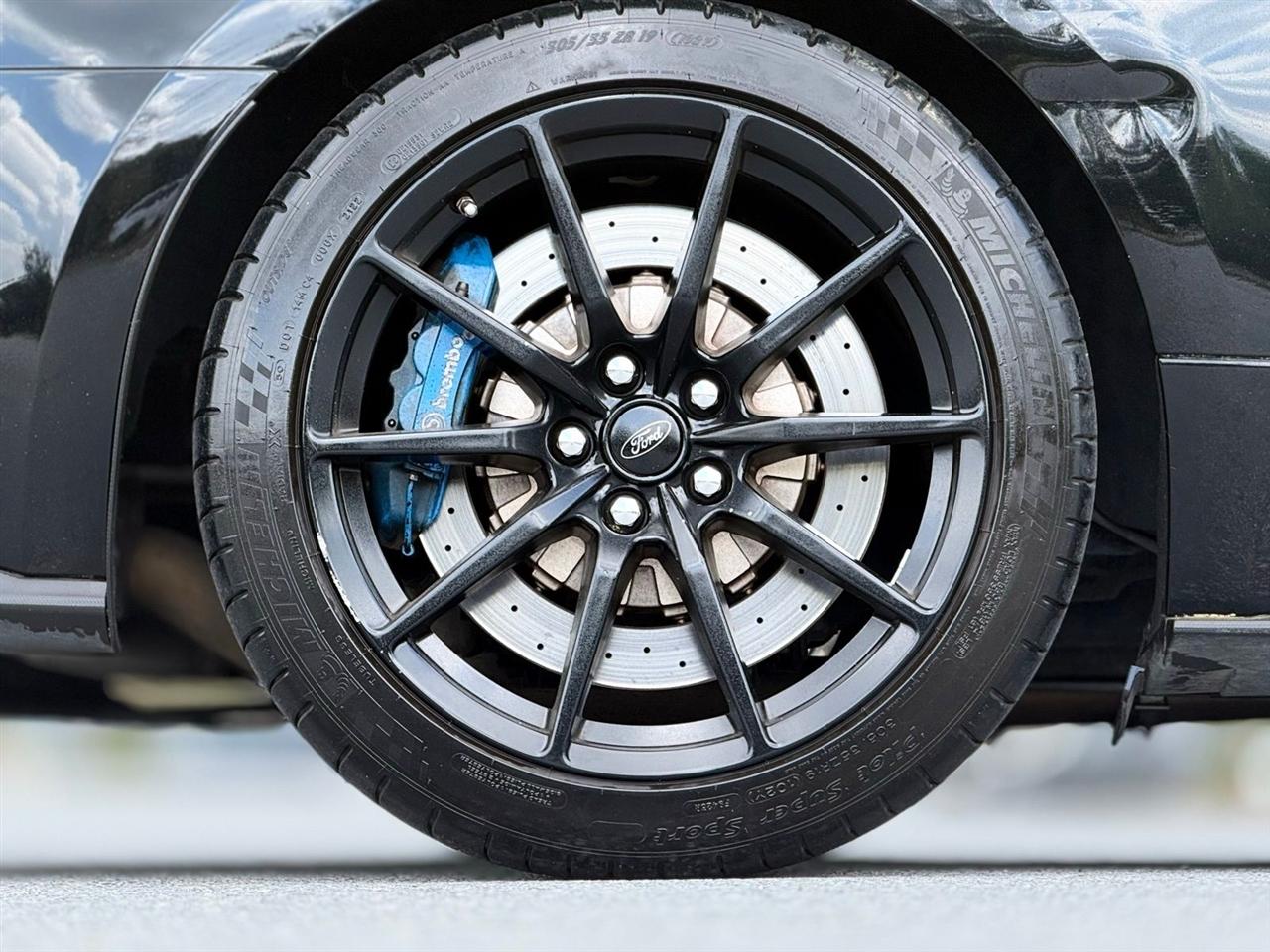 Ford Mustang  2016