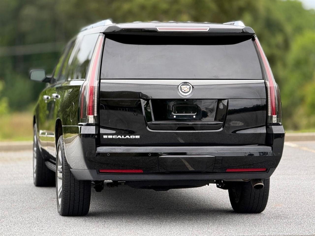 Cadillac Escalade ESV  2015
