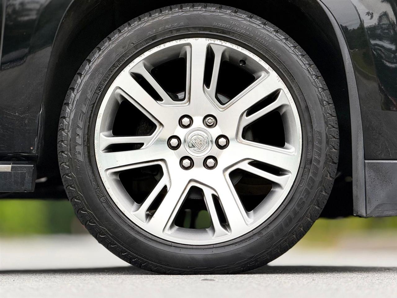 Cadillac Escalade ESV  2015