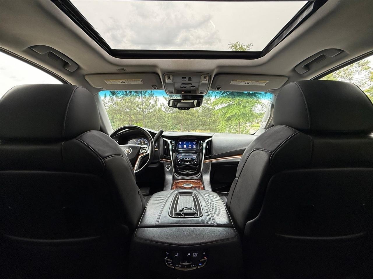 Cadillac Escalade ESV  2015