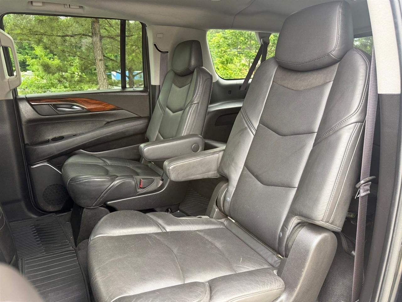 Cadillac Escalade ESV  2015