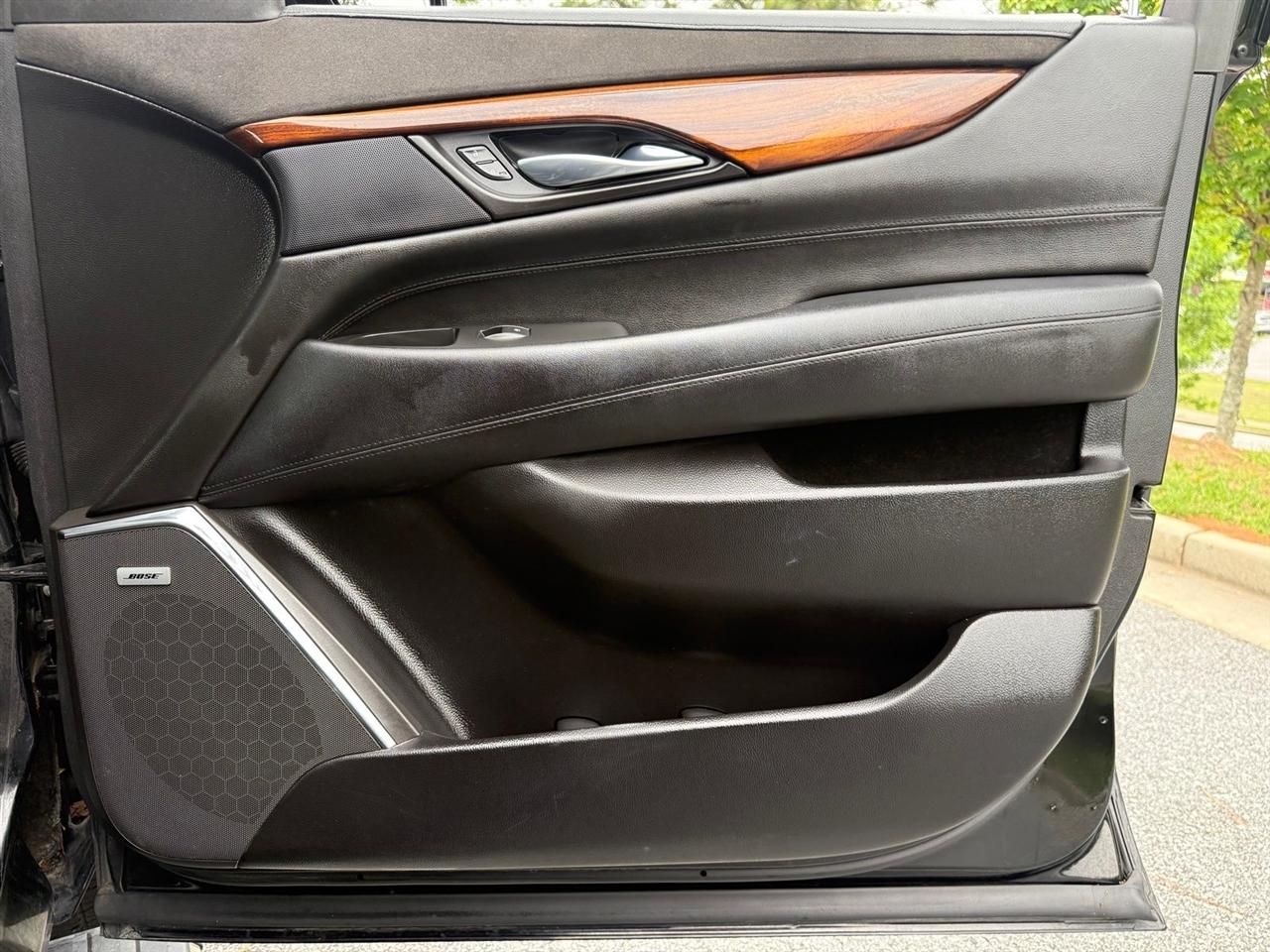 Cadillac Escalade ESV  2015