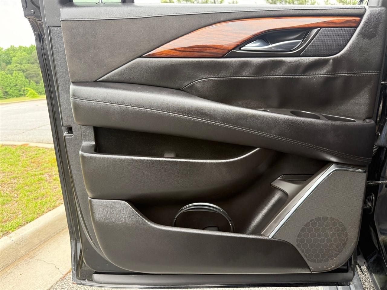 Cadillac Escalade ESV  2015
