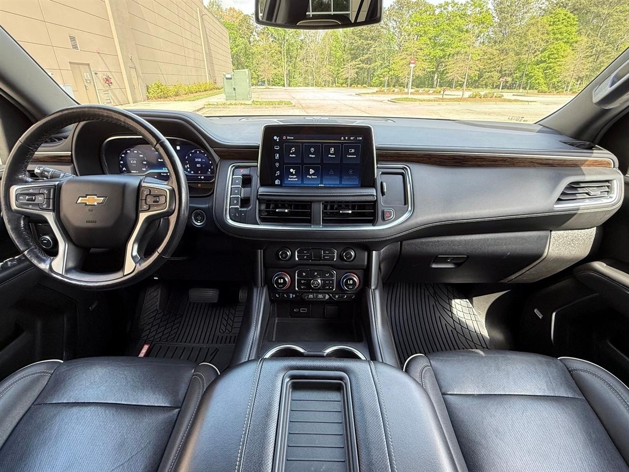 Chevrolet Suburban  2023