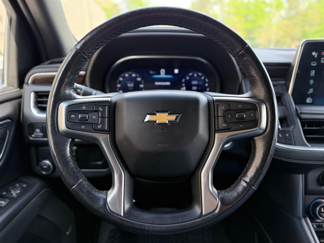 Chevrolet Suburban  2023