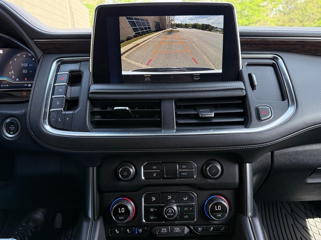 Chevrolet Suburban  2023