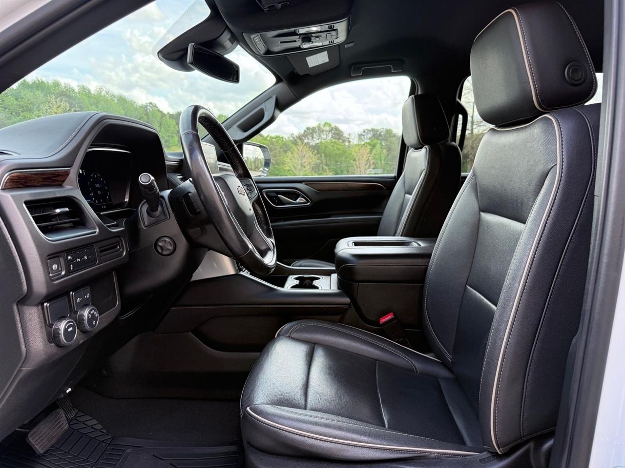 Chevrolet Suburban  2023