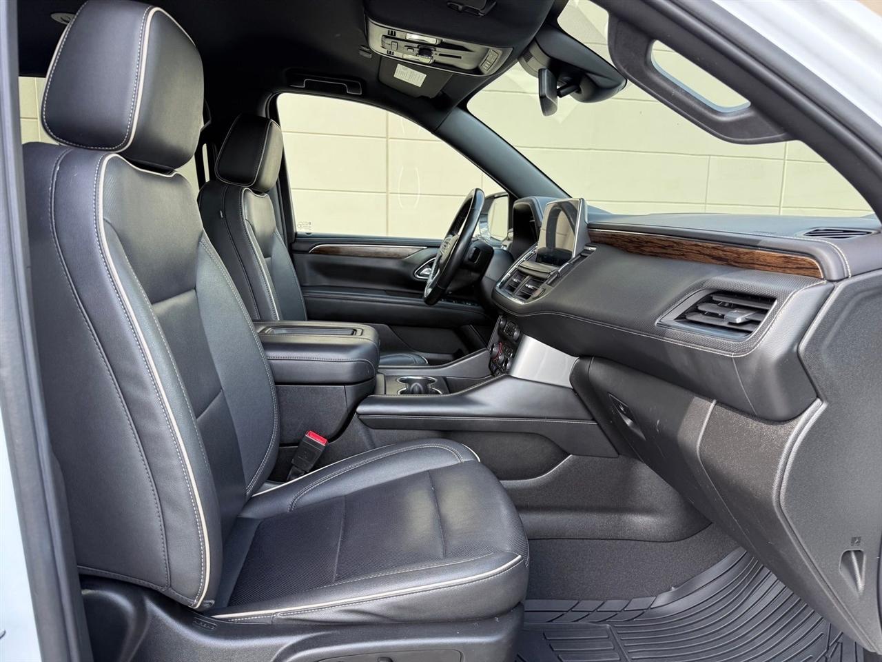 Chevrolet Suburban  2023