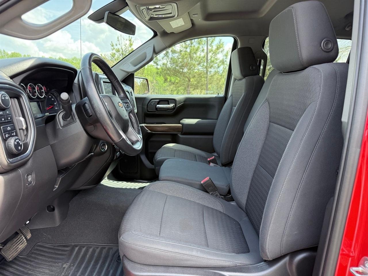Chevrolet Silverado 1500  2021