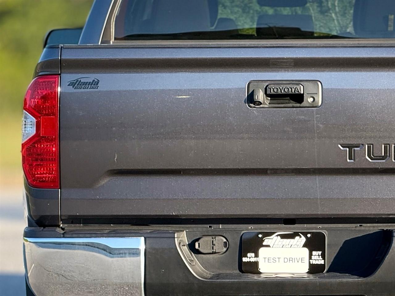 Toyota Tundra 4WD  2020