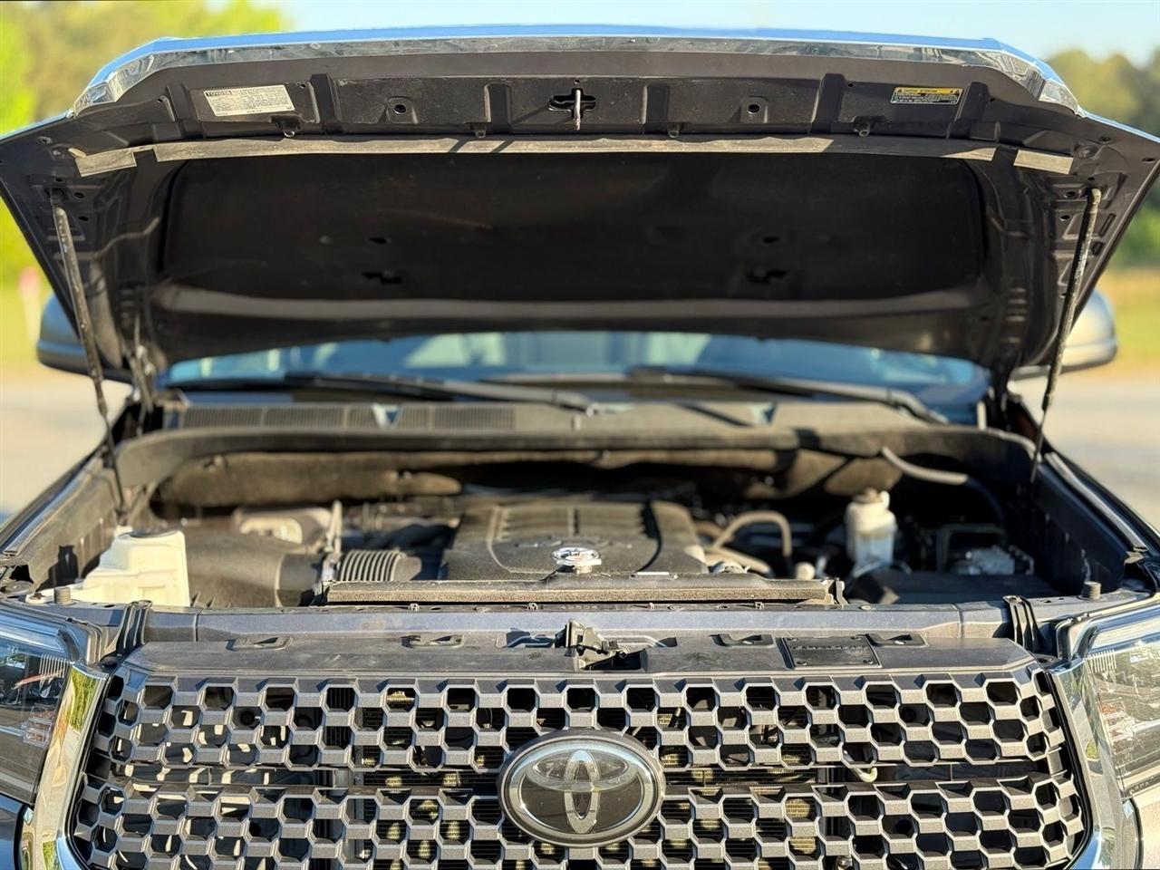 Toyota Tundra 4WD  2020