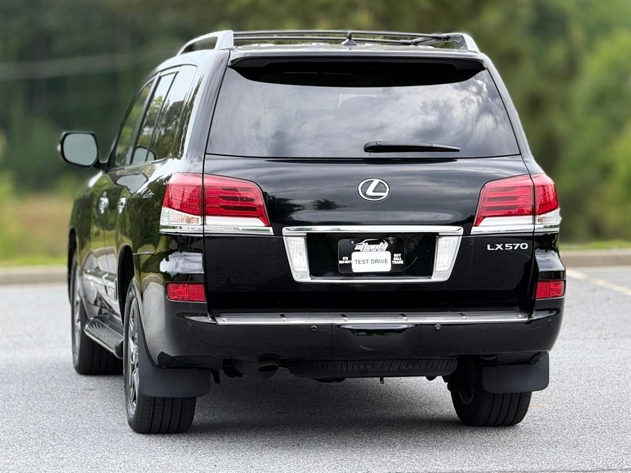 Lexus LX 570  2015