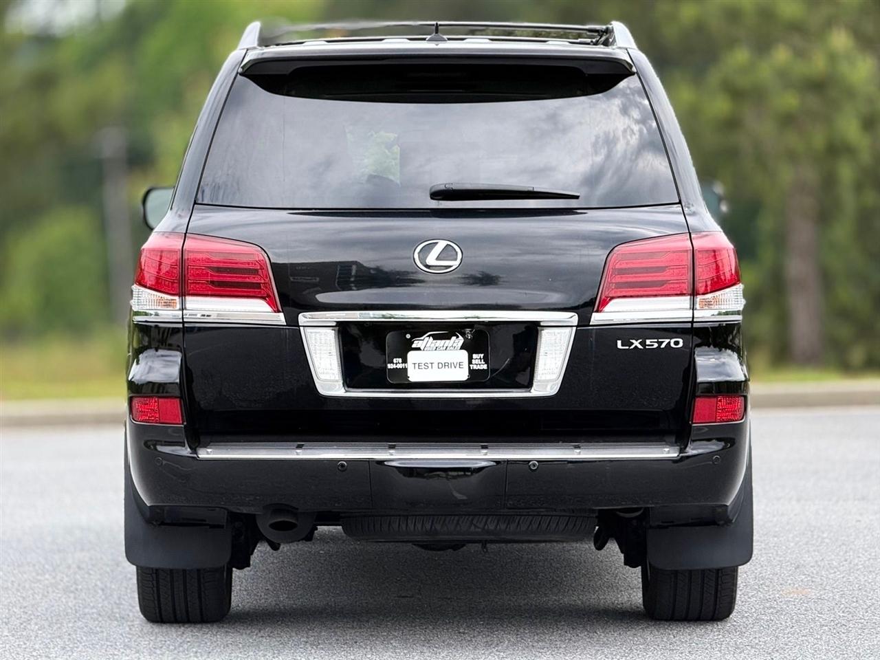 Lexus LX 570  2015