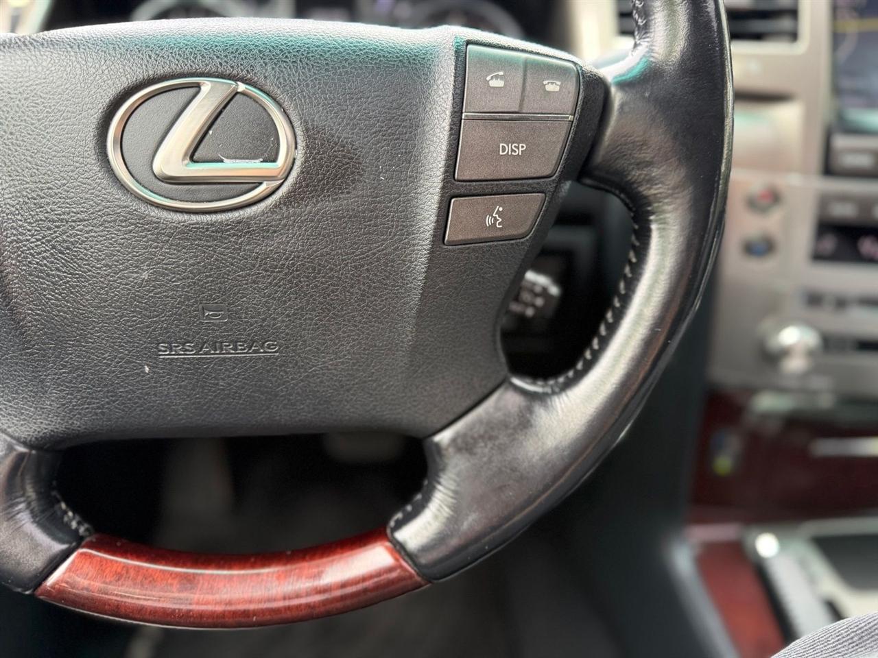 Lexus LX 570  2015