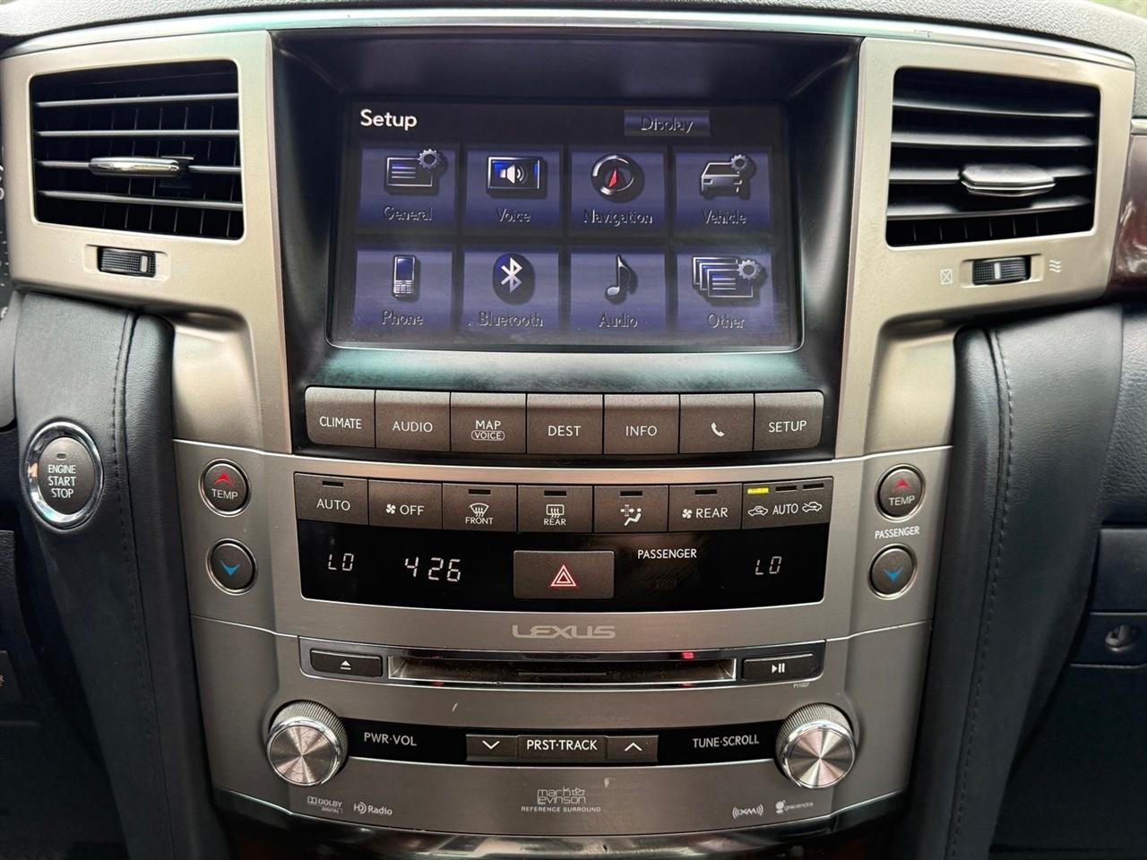 Lexus LX 570  2015