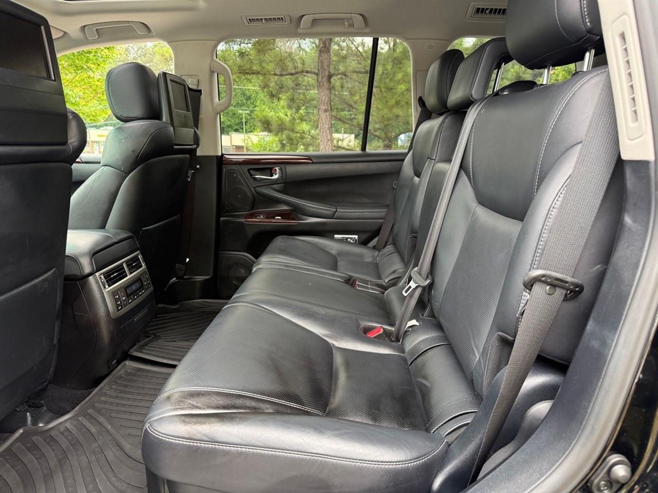 Lexus LX 570  2015