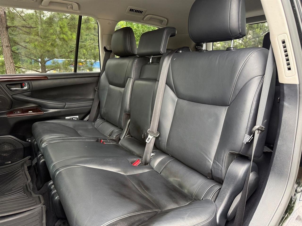 Lexus LX 570  2015