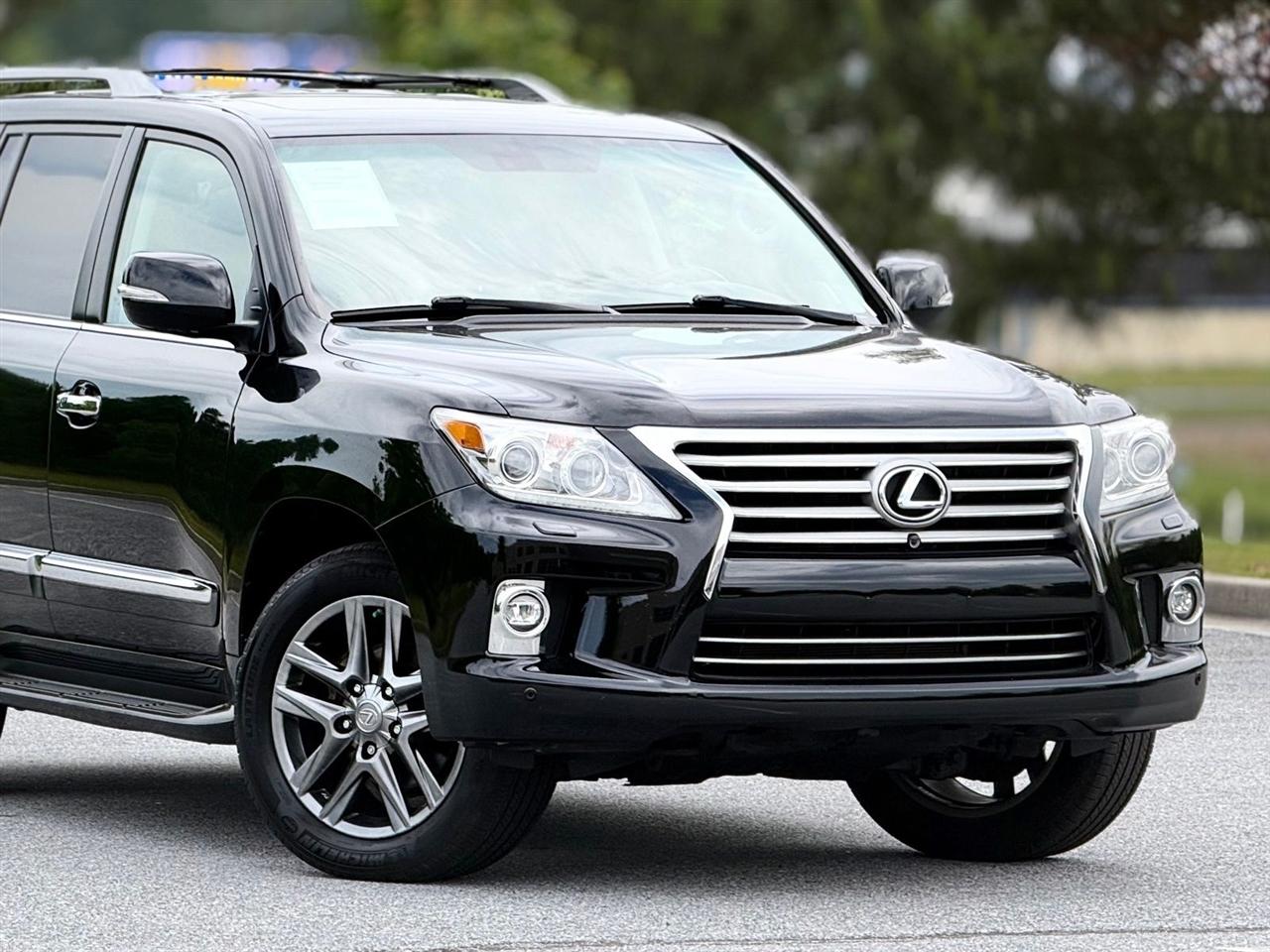 Lexus LX 570  2015