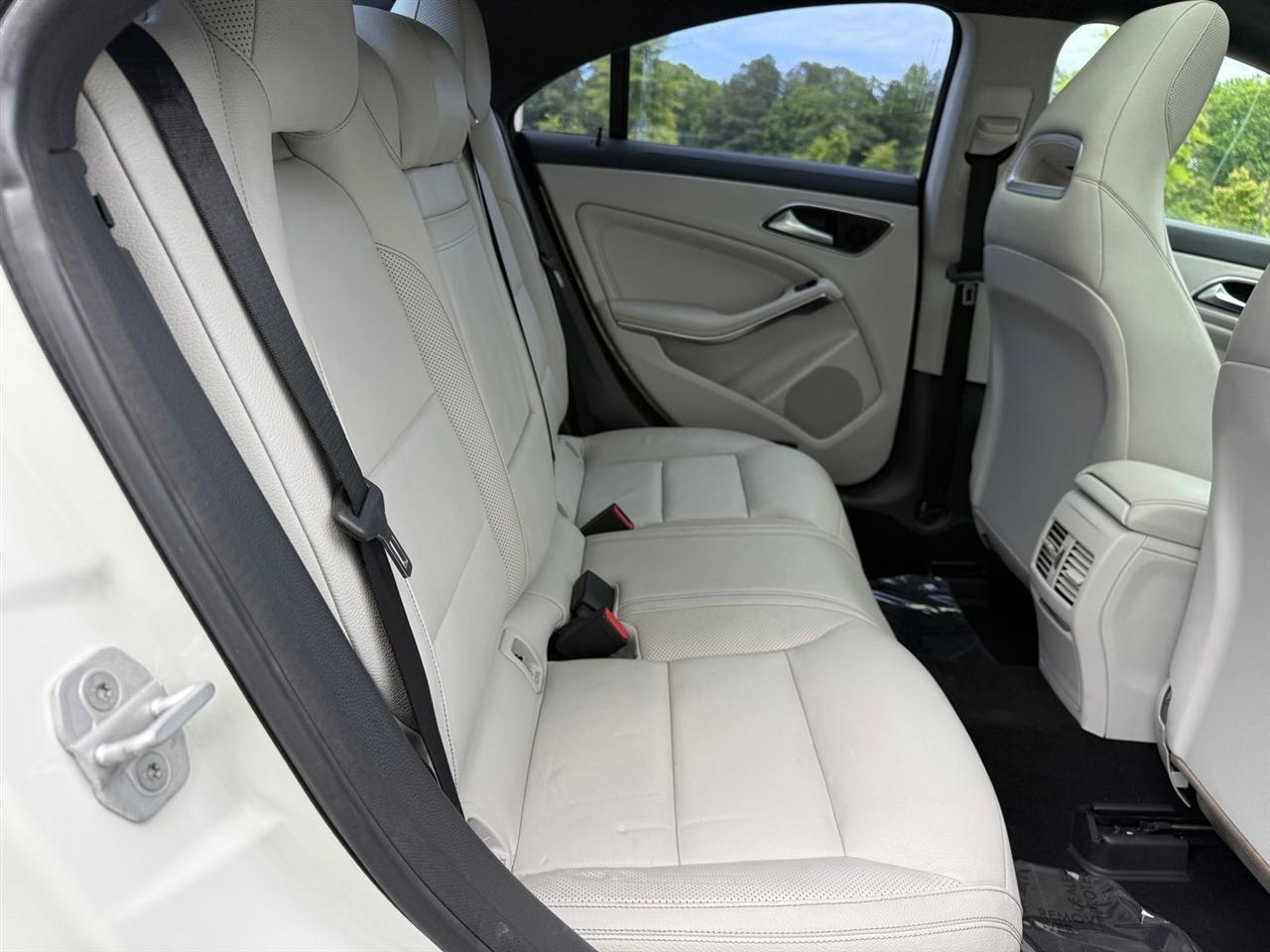 Mercedes-Benz CLA  2016