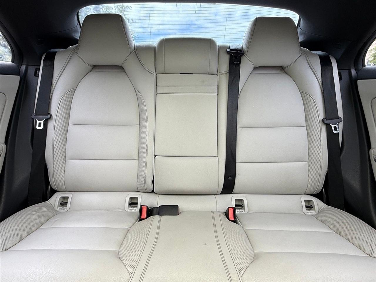 Mercedes-Benz CLA  2016