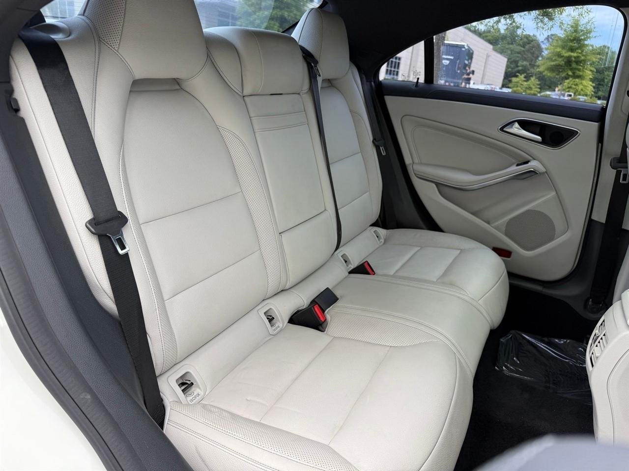 Mercedes-Benz CLA  2016