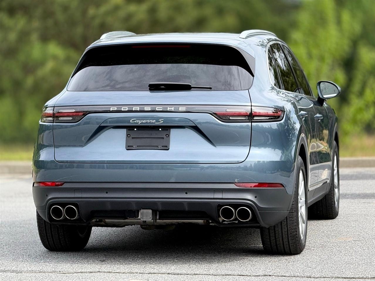 Porsche Cayenne  2019