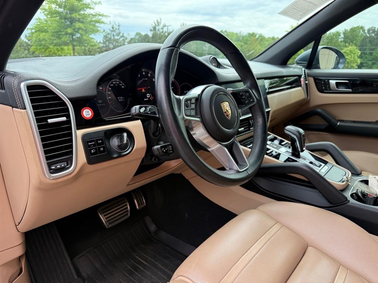 Porsche Cayenne  2019