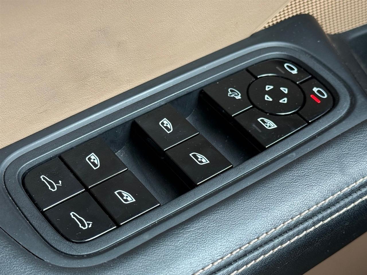 Porsche Cayenne  2019