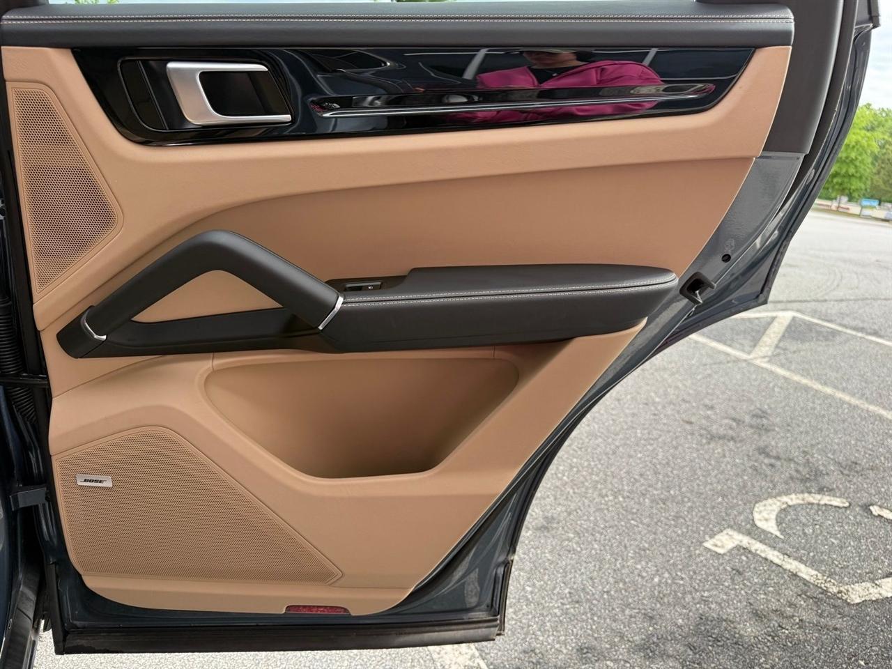 Porsche Cayenne  2019
