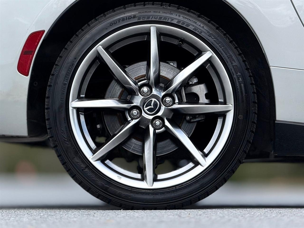 Mazda MX-5 Miata RF  2018