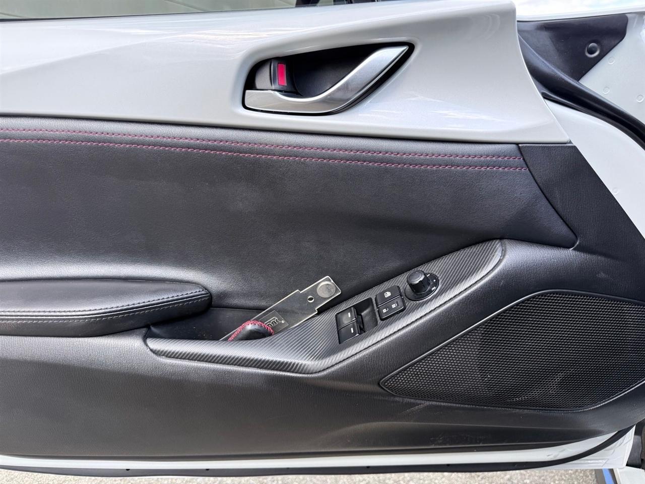 Mazda MX-5 Miata RF  2018