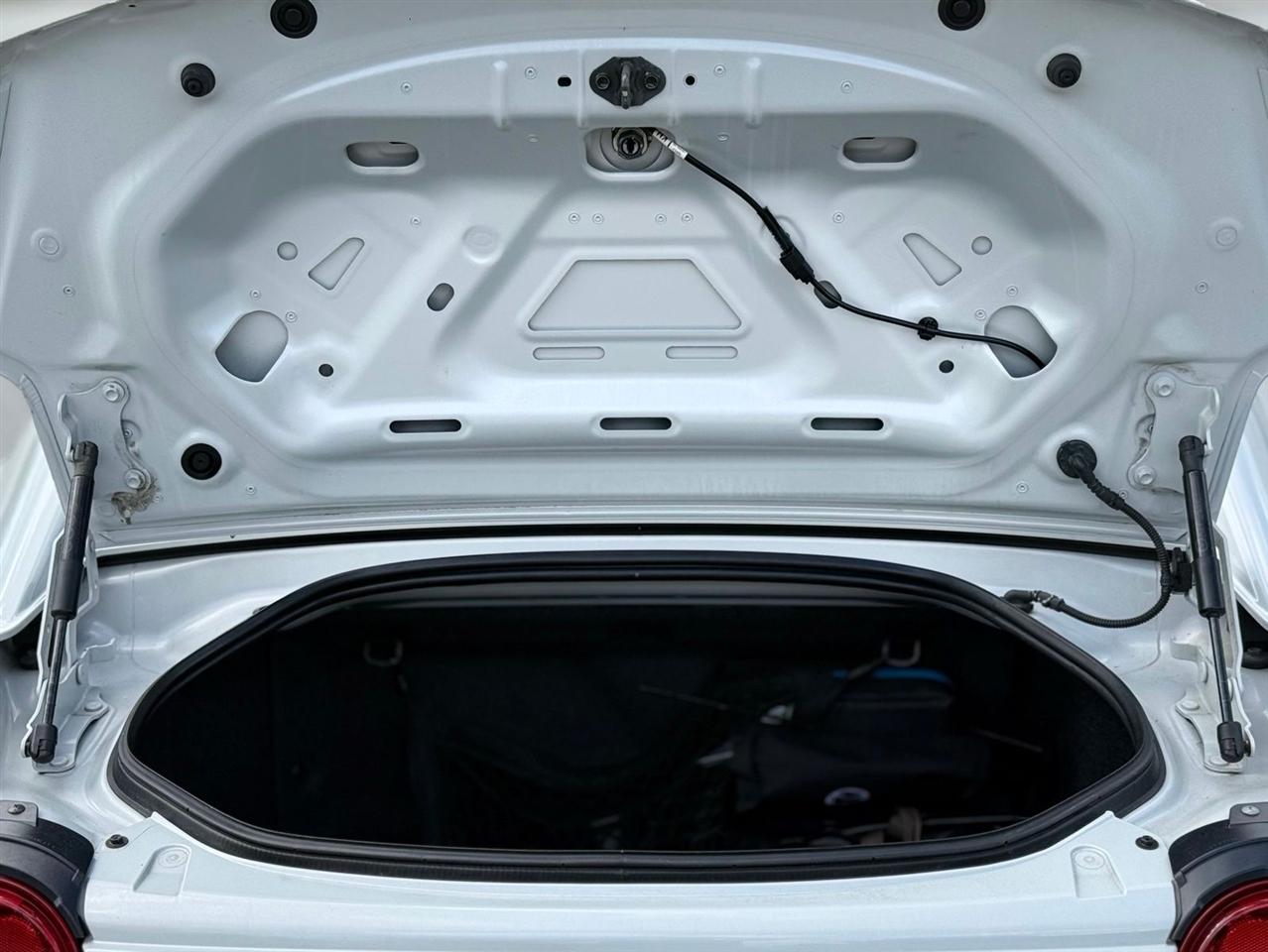 Mazda MX-5 Miata RF  2018