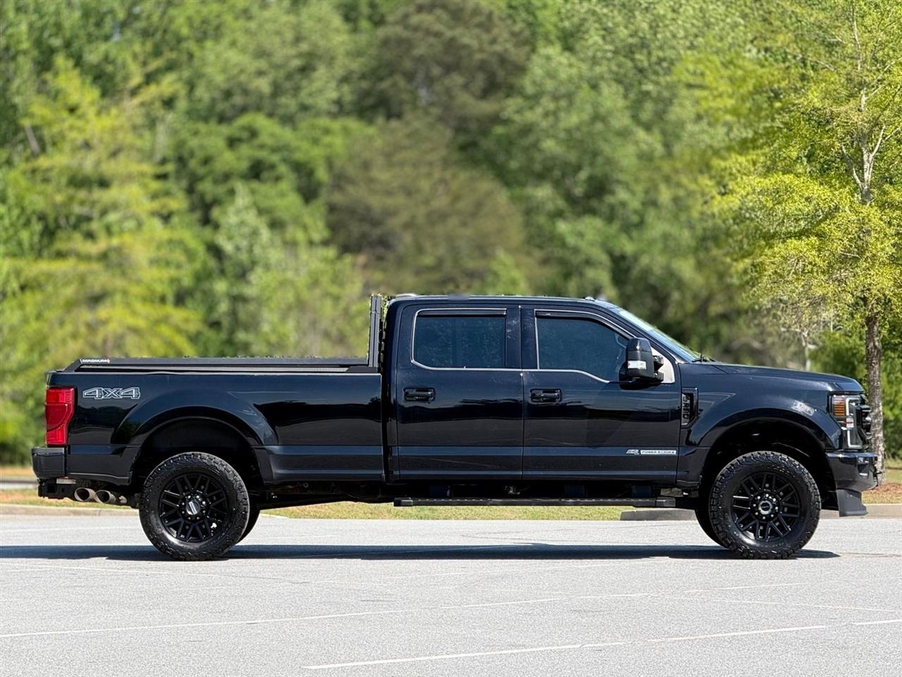 Ford Super Duty F-350 SRW  2022