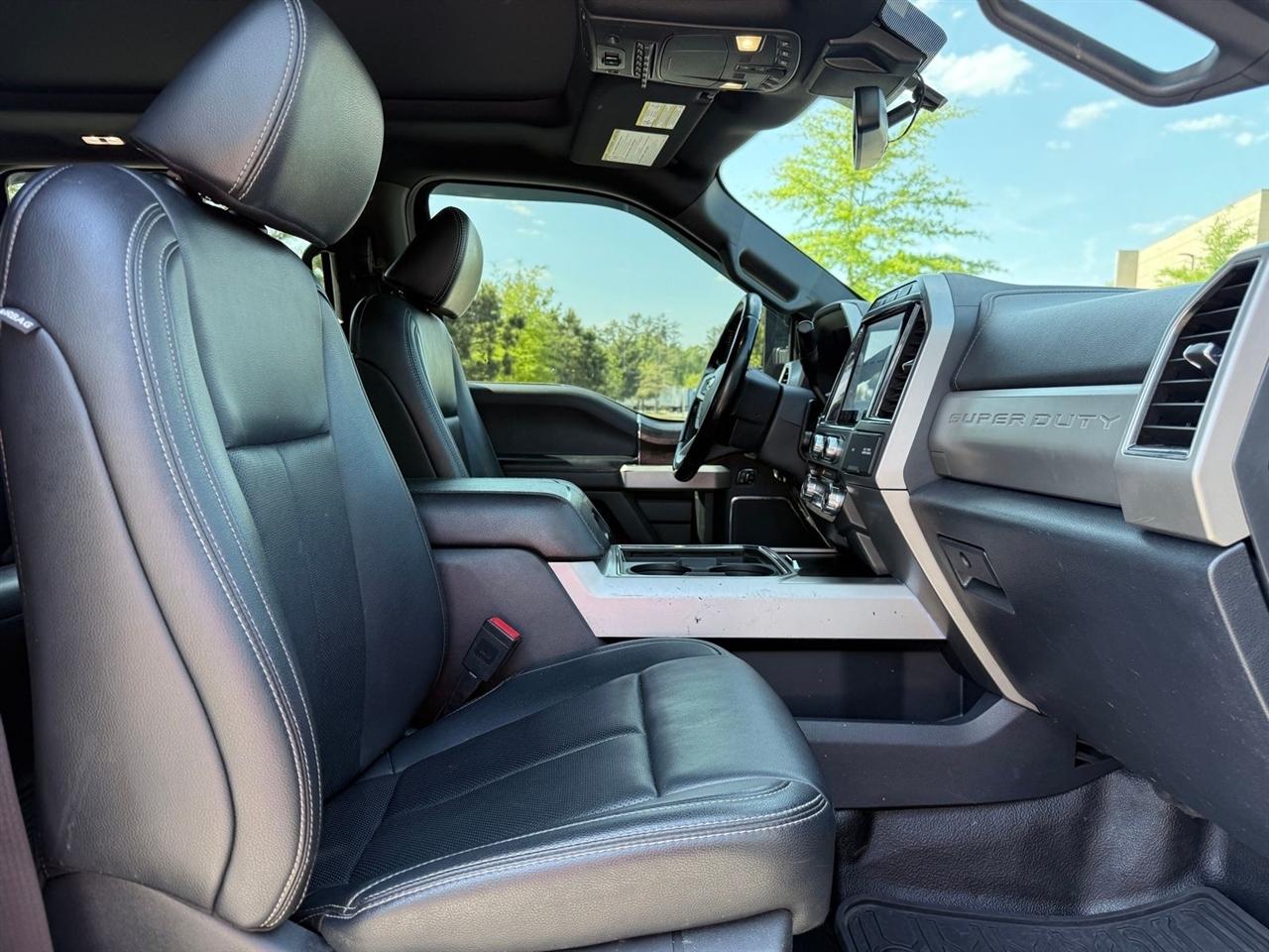Ford Super Duty F-350 SRW  2022