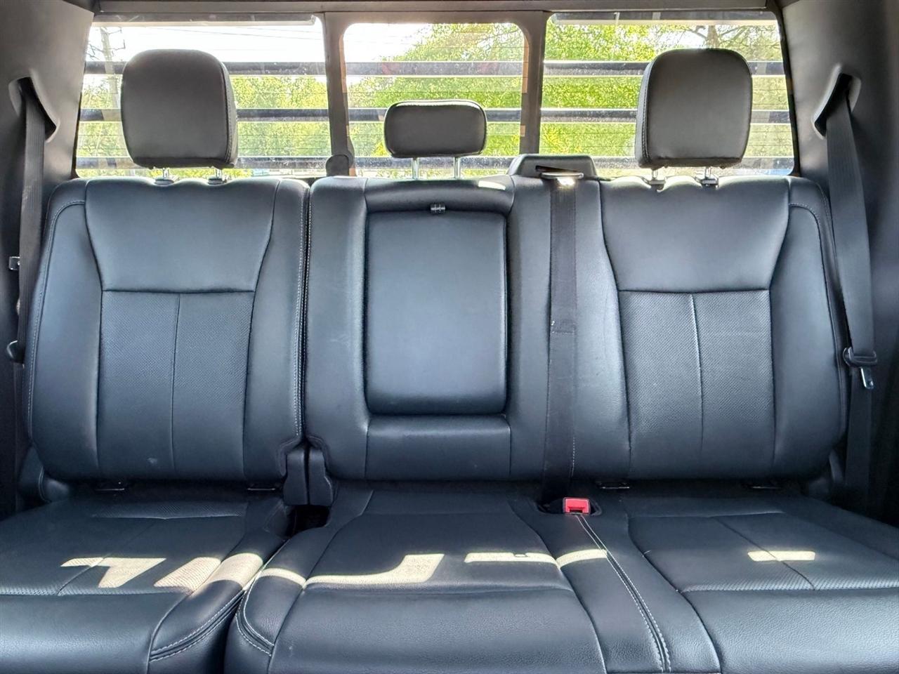 Ford Super Duty F-350 SRW  2022