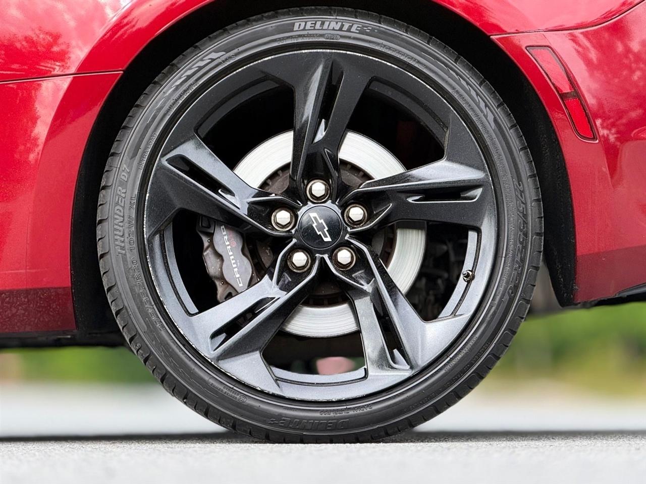 Chevrolet Camaro  2021