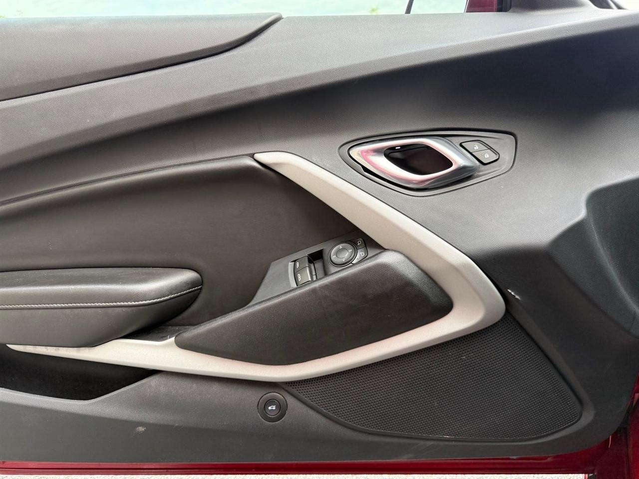 Chevrolet Camaro  2021