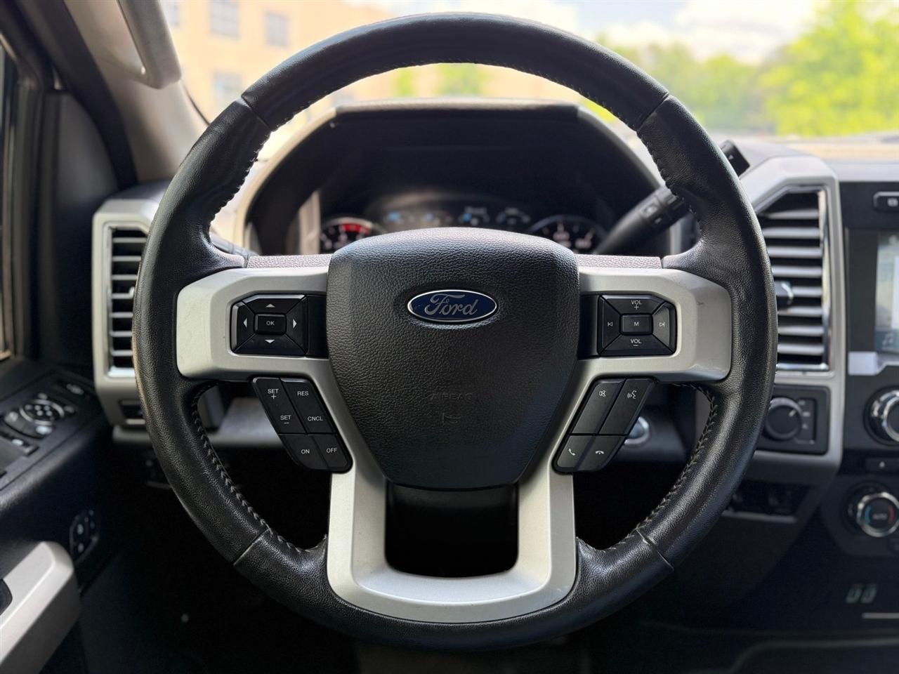 Ford Super Duty F-250 SRW  2017